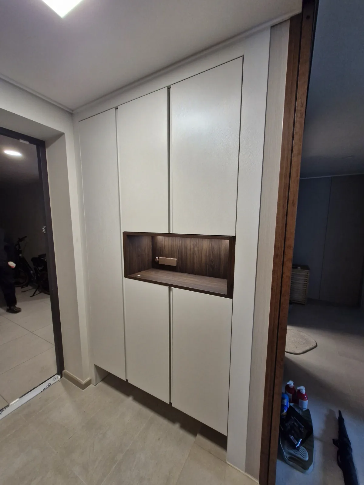 STEP 1 배선 작업 및 LED 채널 설치
